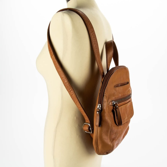 *SOLD*FOSSIL Brown Leather Backpack - Picture 2 of 5